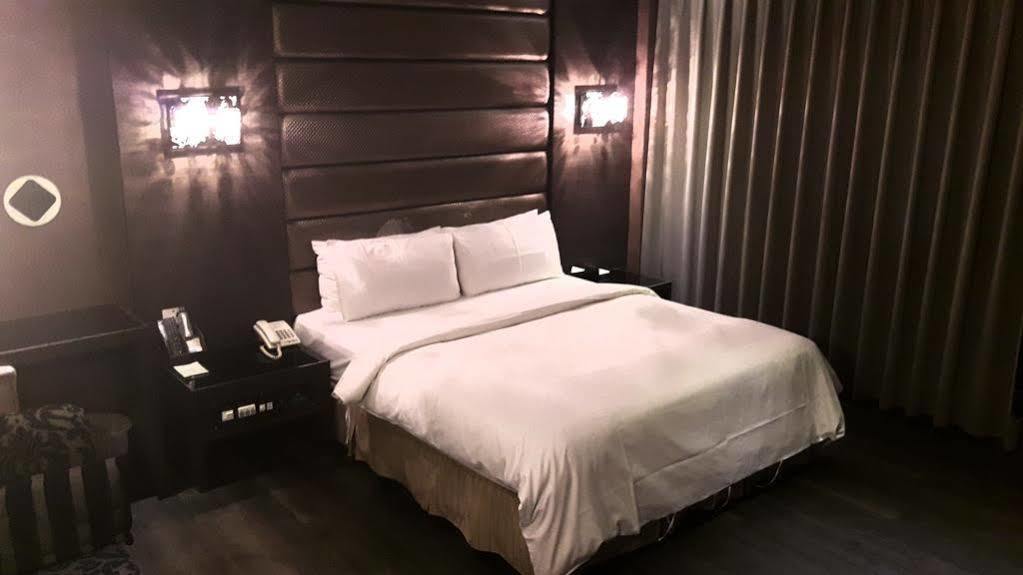 The Riverside Hotel Fashion Καοσιούνγκ Εξωτερικό φωτογραφία
