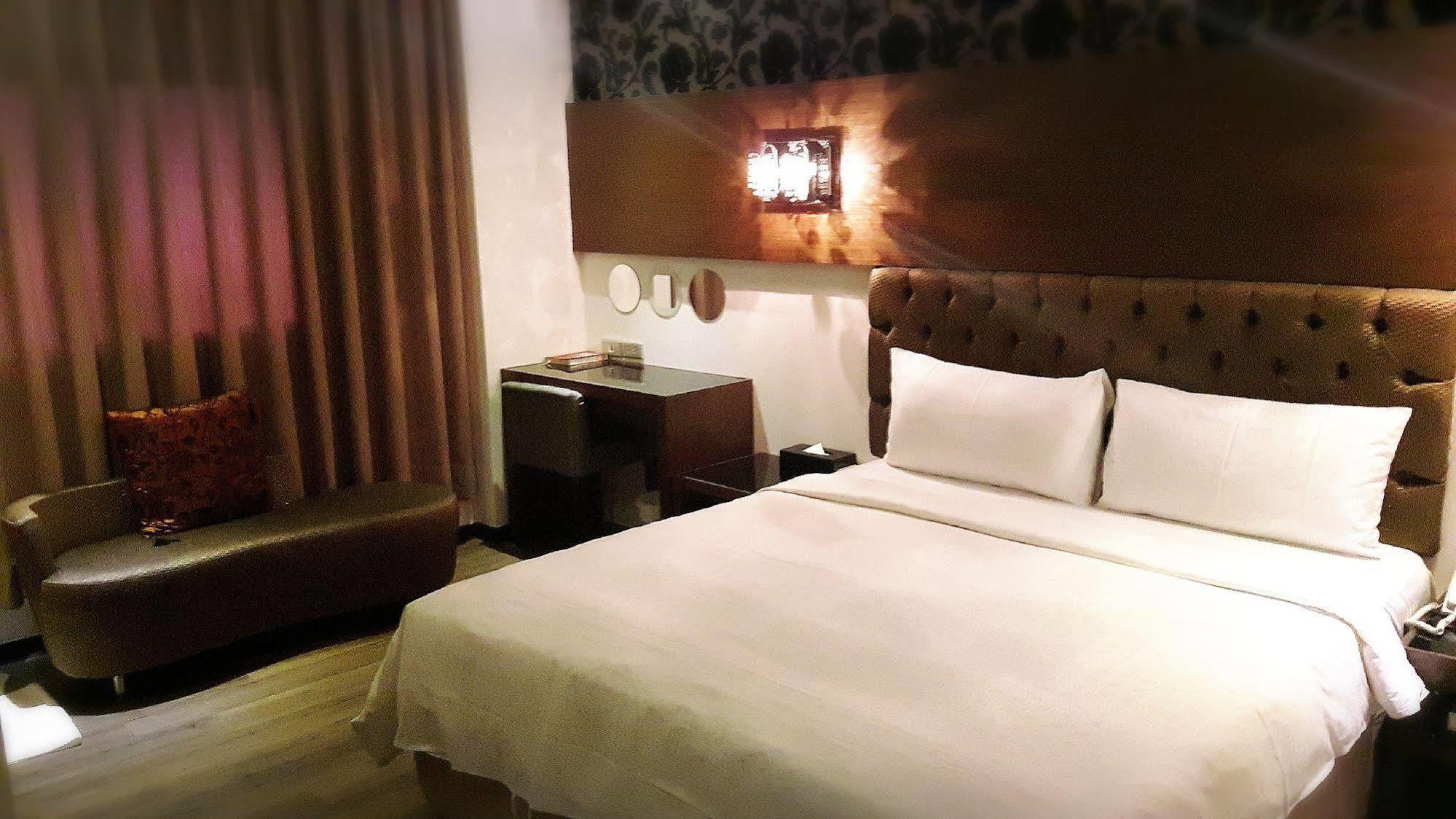 The Riverside Hotel Fashion Καοσιούνγκ Εξωτερικό φωτογραφία