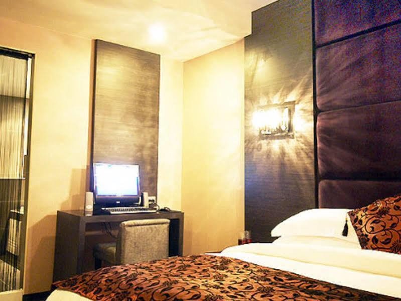 The Riverside Hotel Fashion Καοσιούνγκ Εξωτερικό φωτογραφία